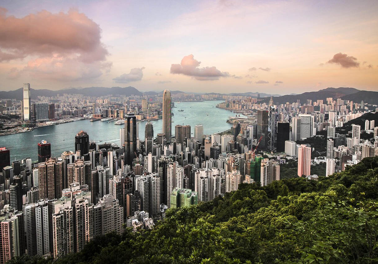 Symphony in the Sky: Booking a Caravan Hotel in Hong Kong